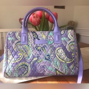 Vera Bradley crossbody handbag in Lavender Paisley pattern